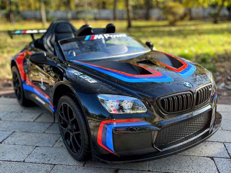 електромобіль дитячий