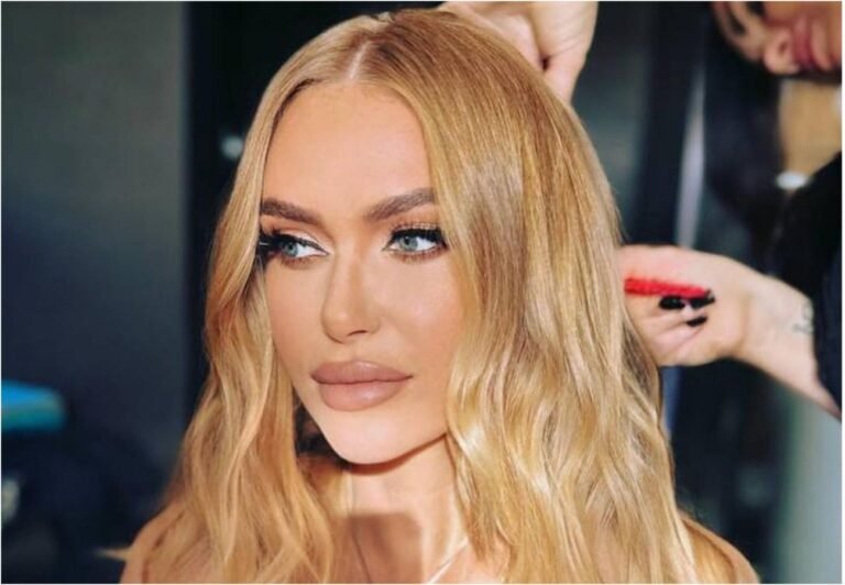 слава камінська